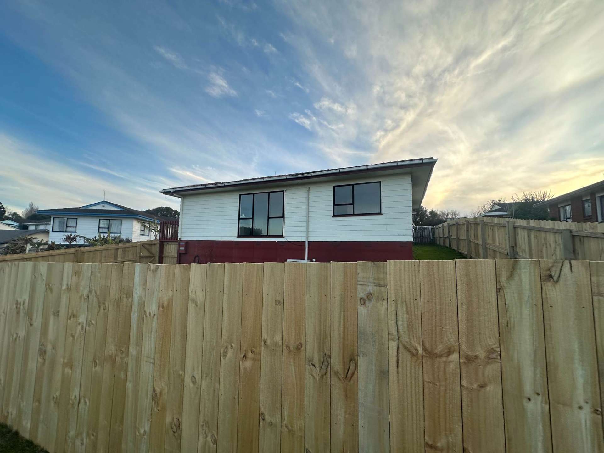 9A Halleys Place Mt Roskill_0