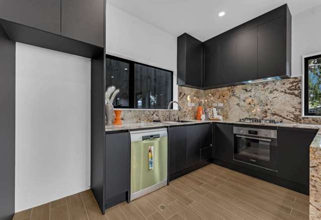 24a Endeavour Street Blockhouse Bay_4