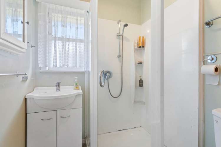 58 Wedgwood Avenue Mangere East_22