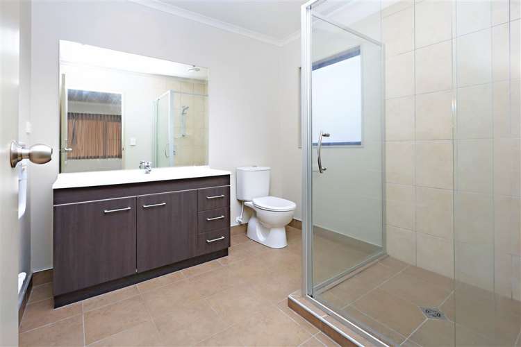 17 Muirlea Drive Flat Bush_12