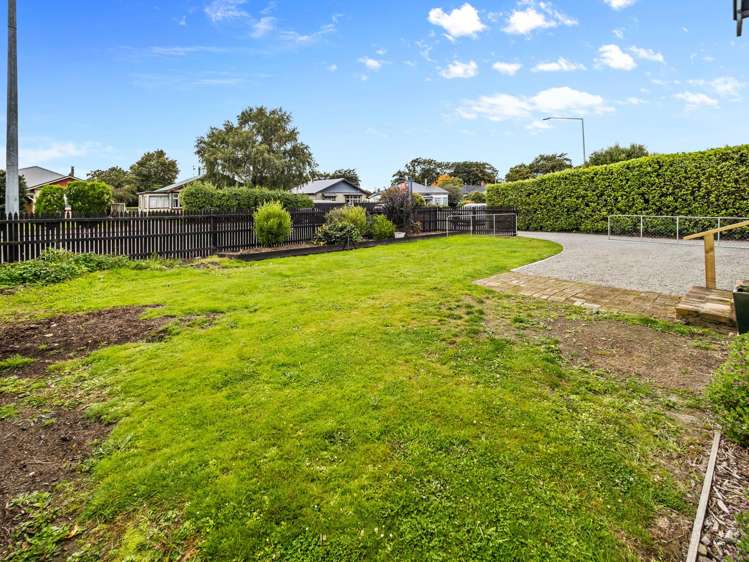 9 Alford Forest Road Allenton_13