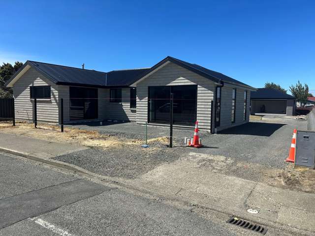 North Facing New Build - Ready for You Soon