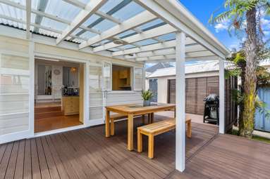 1/3 Aramoana Avenue_4