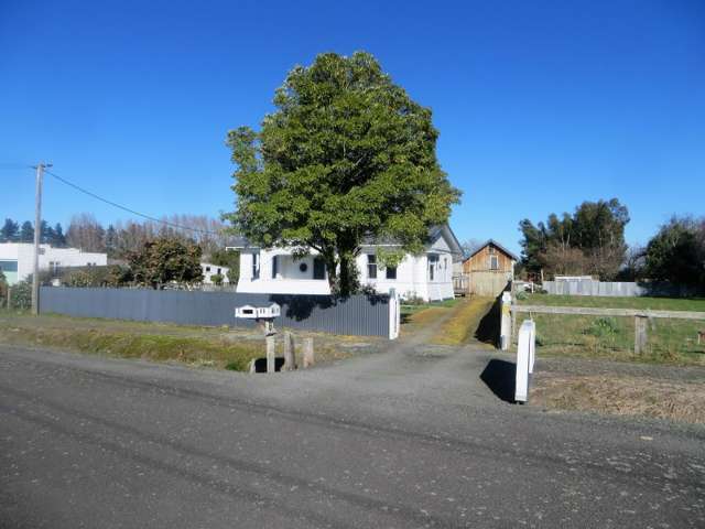 8 Onslow Street East Ohingaiti_2