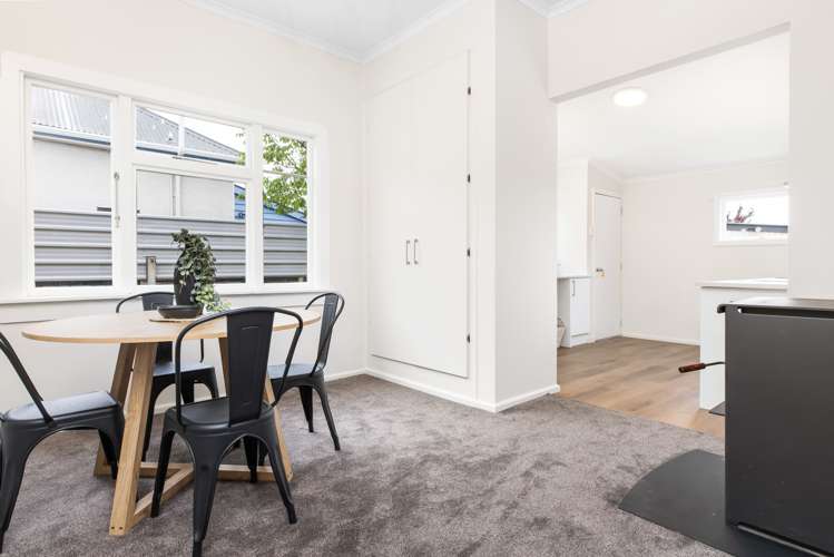 32 Wildberry Street Woolston_8