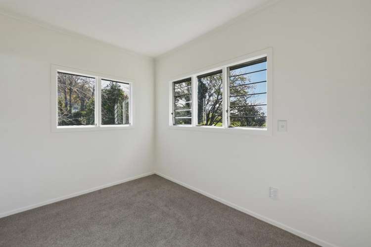 11 Park Road Western Heights_21