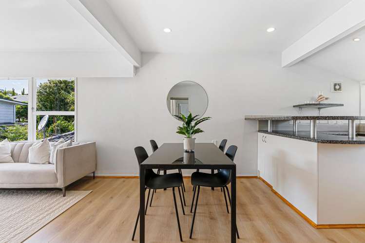 2/20 Northumberland Avenue Belmont_3