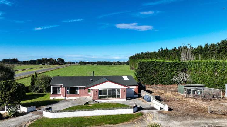 846 Pioneer Highway + 116 and 172 Ota Creek Road Edendale_13