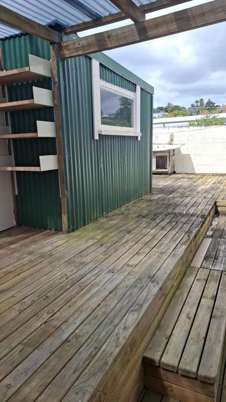 56 Commercial Road Helensville_21