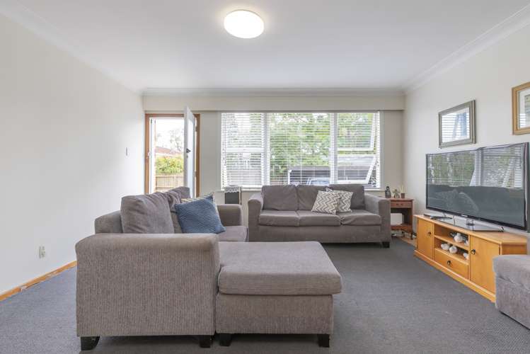 4/2a Peary Road Mount Eden_6