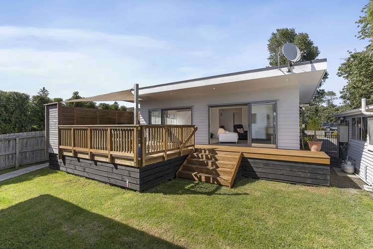 48 Beachlands Road Beachlands_35