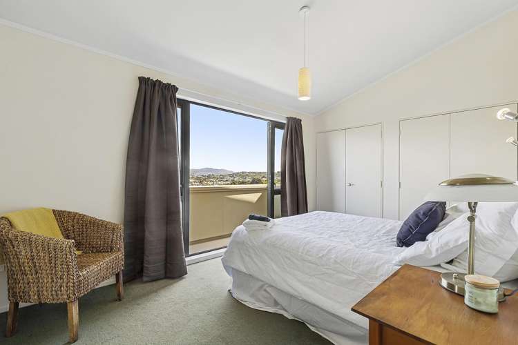 6 Mitika Way Strathmore Park_6