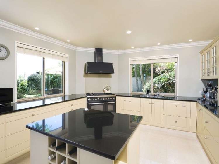 17 Hillplough Heights Richmond_5