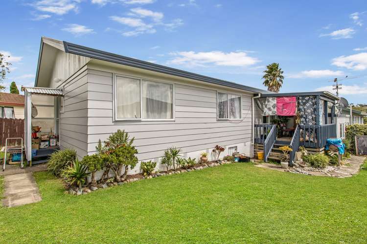 2/5 Myna Place Manurewa_0