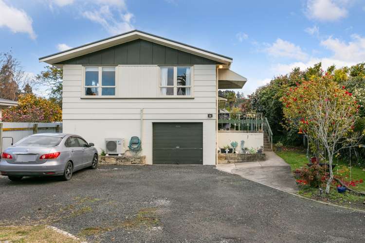 219 A and B Wainui Road Kaiti_14