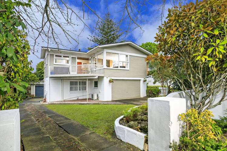 4 Regal Place Forrest Hill_28