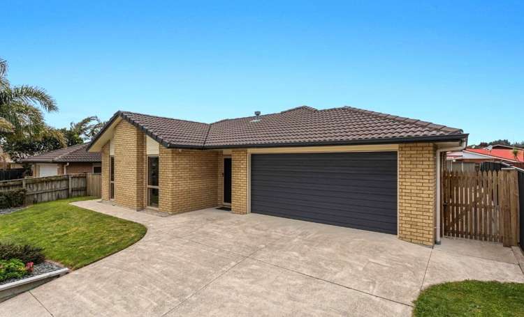 14 Omega Place 11581_1