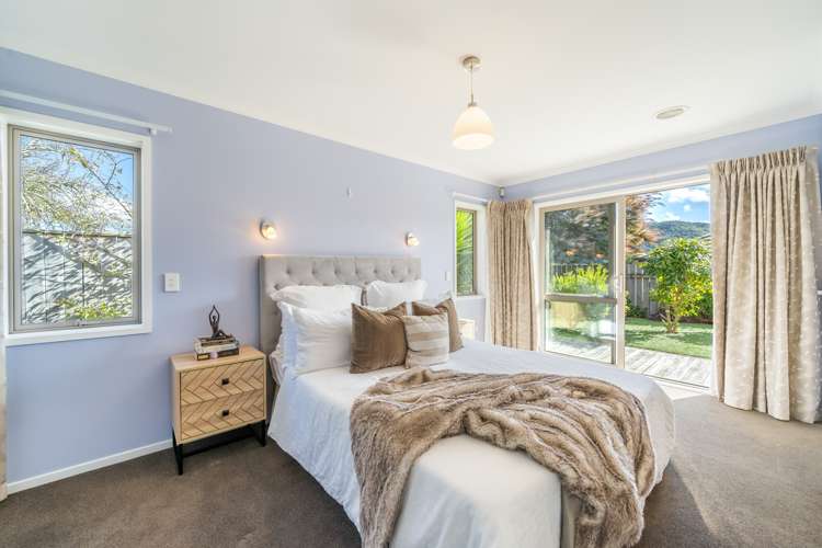 1 Smallfield Lane Trentham_11