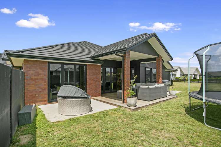 65 Alan Livingston Drive Cambridge_13