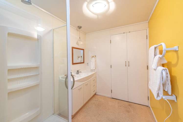 9 Riverbank Road Okoia_25