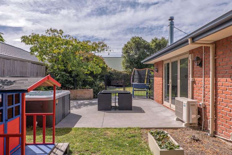 22 Kotuku Crescent Ferrymead_14