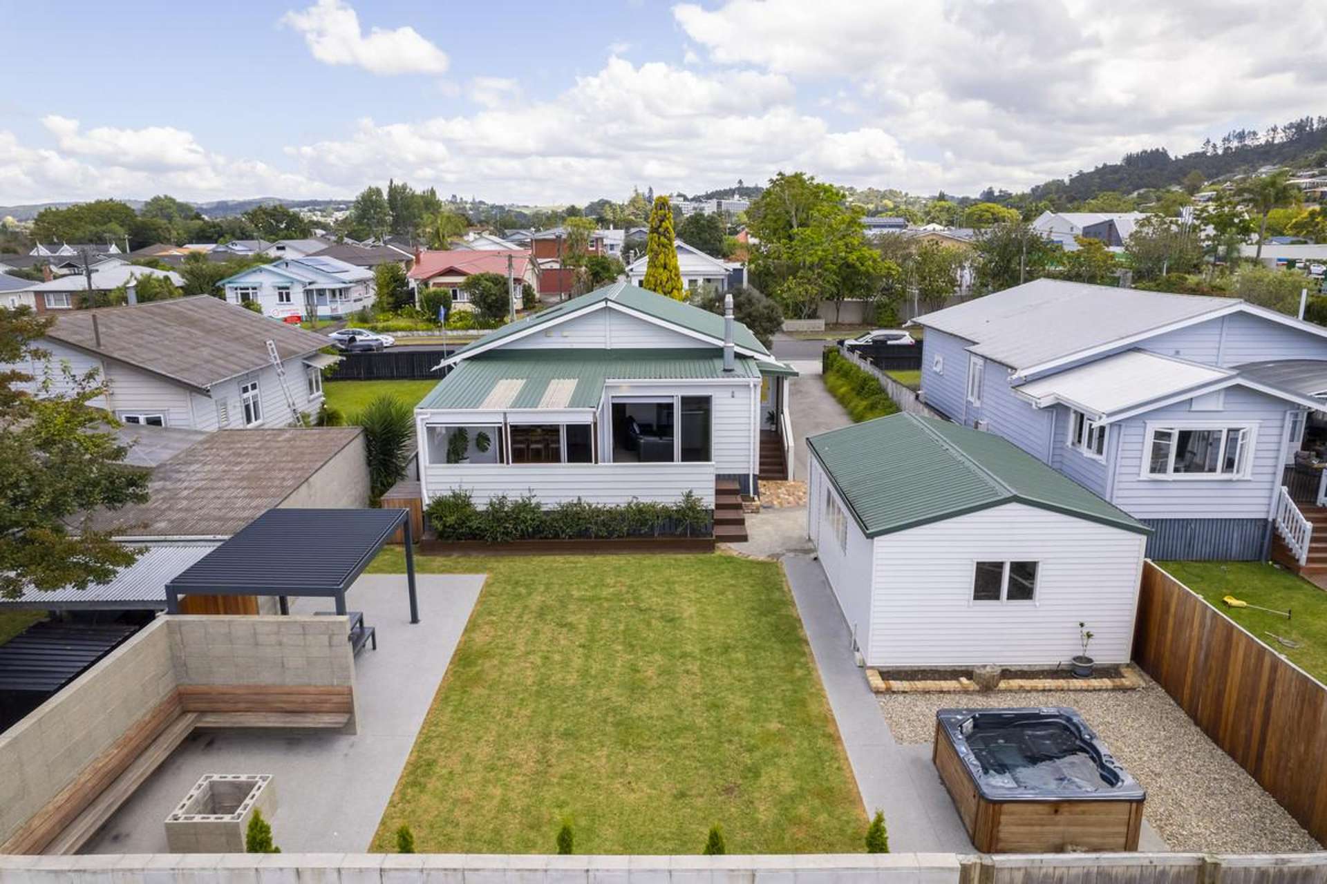 5 Bernard Street Avenues_0