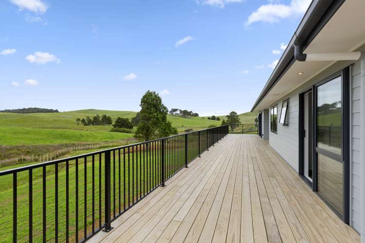 64 Ruapuke Road Raglan_6