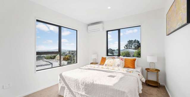 1/621 Glenfield Road Totara Vale_2