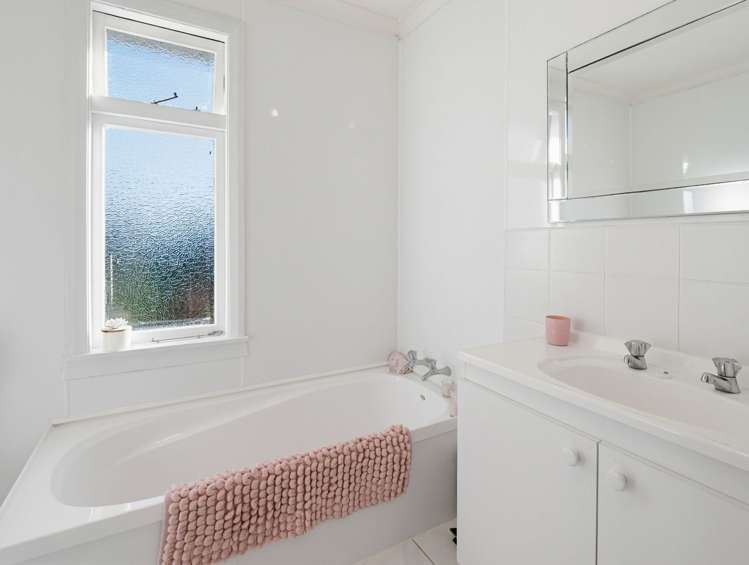 32 Botanical Road Takaro_15