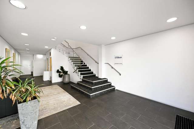 1/70 Rostrevor Street Hamilton Central_1