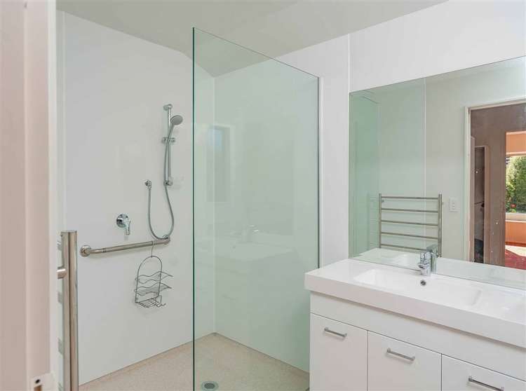 3 Monopoli Way The Wood_11