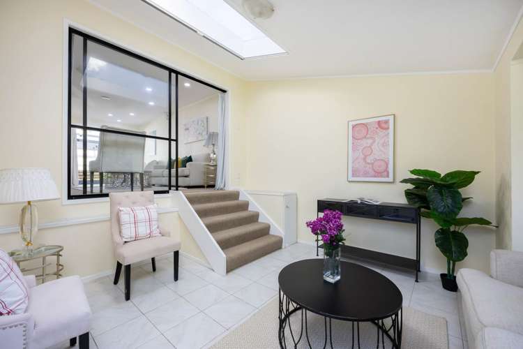 1/56 Oaktree Avenue Browns Bay_14