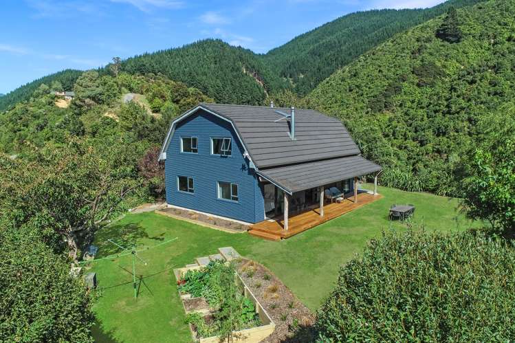 144 Lud Valley Road Hira_24