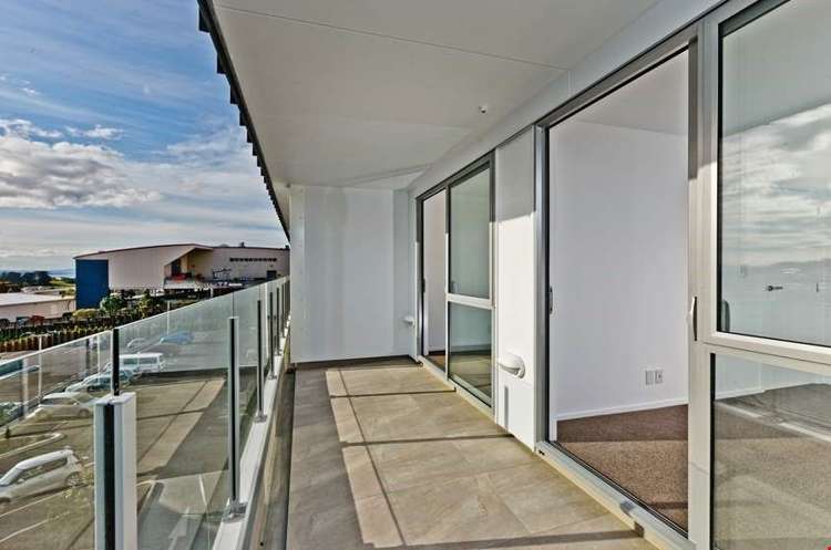 320/17 Link Crescent Stanmore Bay_5