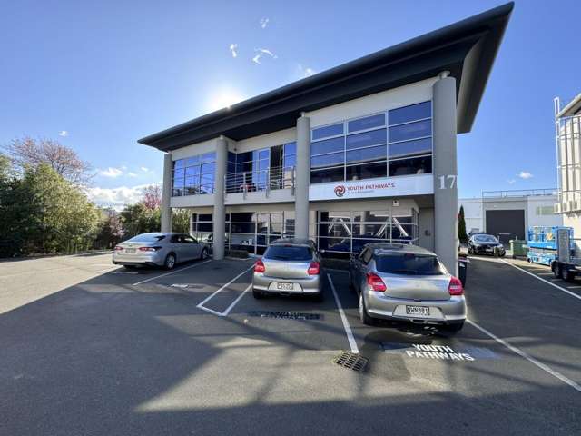 Leslie Hills Office/Ticks All Boxes