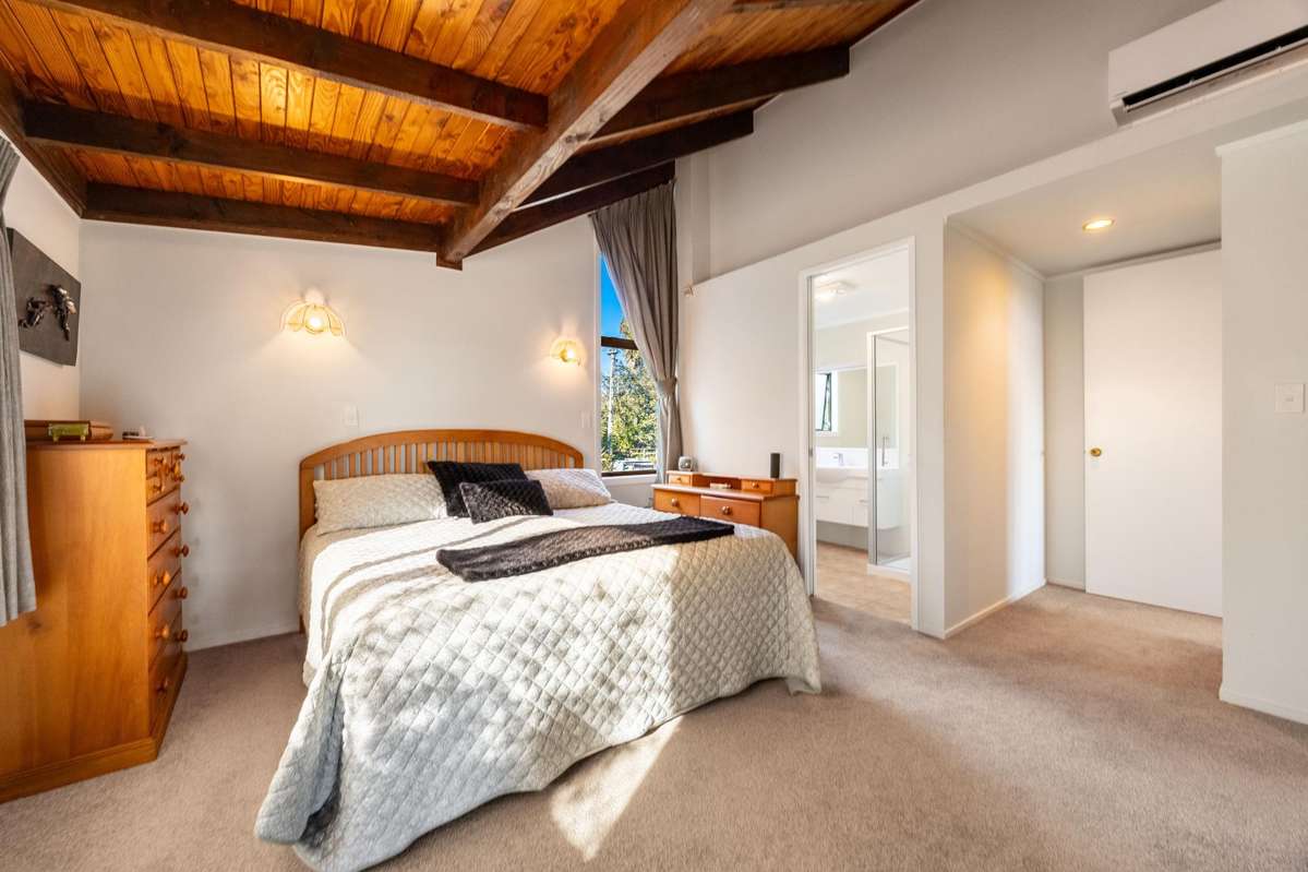 218 Whangaparaoa Road_3