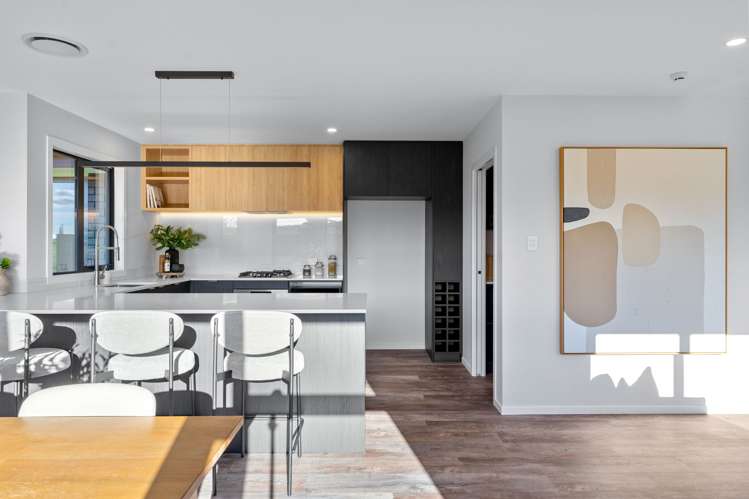 74 Metoriti Crescent Karaka_4