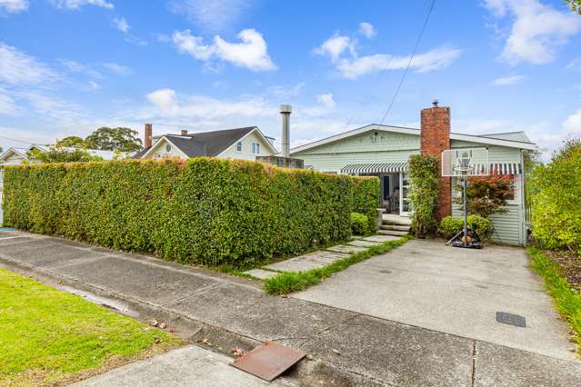 41 Hanlon Crescent Narrow Neck_1