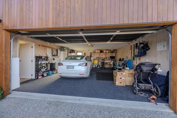 7 Hebbard Court Albert Town_20