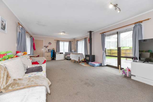 1/15 Seaglen Place Botany Downs_4