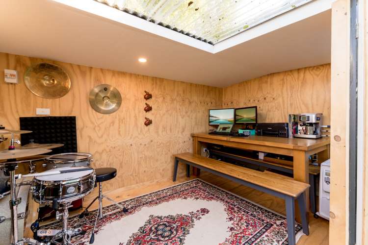 19 Oakland Street Andersons Bay_20