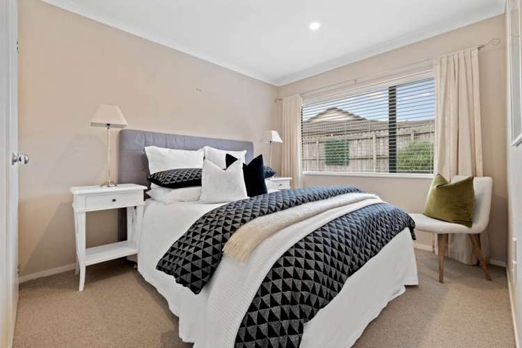 5 Newinn Crescent East Tamaki Heights_13
