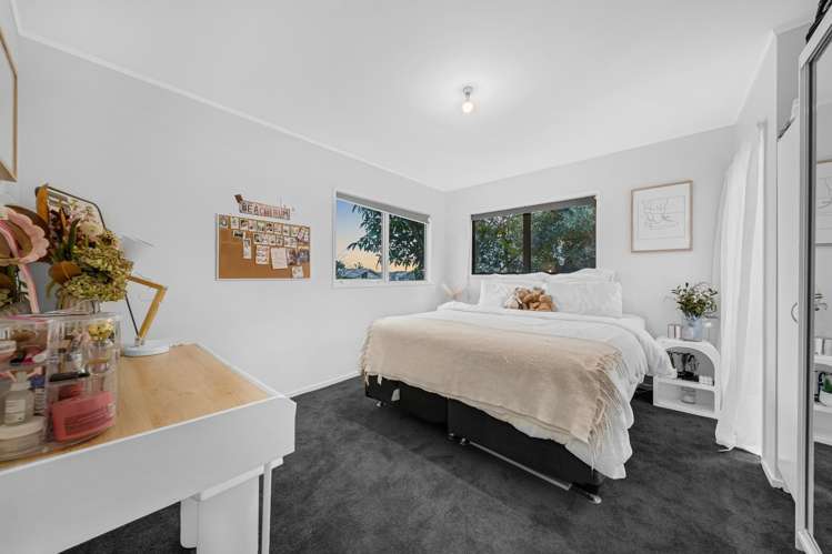 16 Malvina Place Bucklands Beach_14