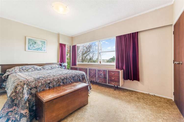 11 Pamela Place New Lynn_4