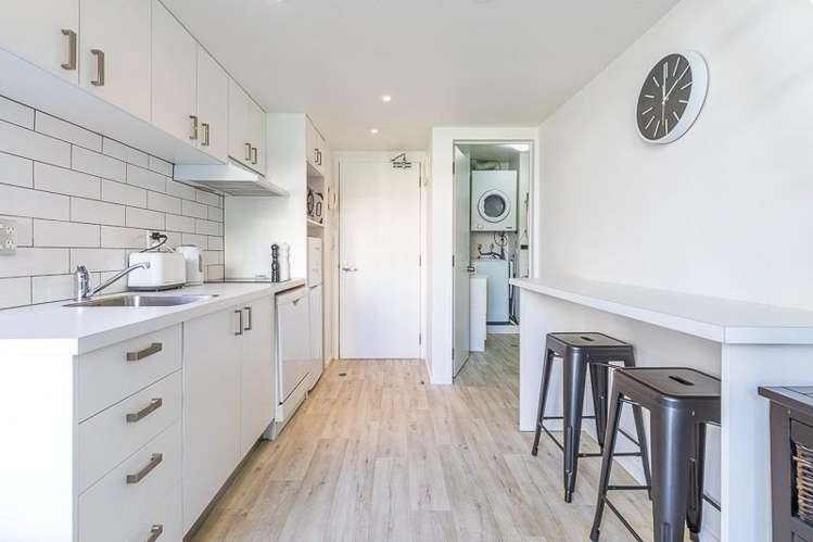 1B/50-52 Eden Crescent Auckland Central_6
