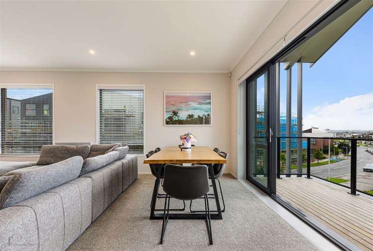 1/48 Nugget Avenue Hobsonville_11