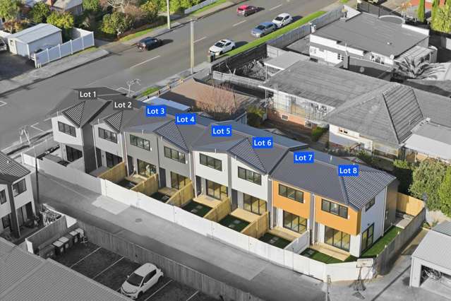 Unbeatable Location New Townhouse 6% rental yield
