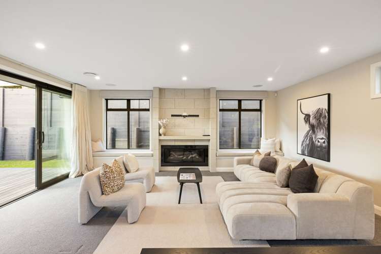 930A River Road Queenwood_1