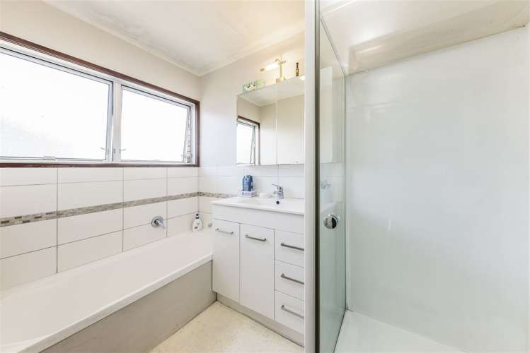 1/11 Queen Street Papakura_9