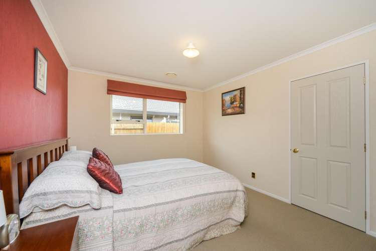 37 Liberty Grove Kelvin Grove_18